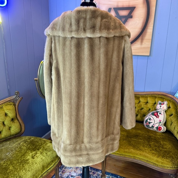 Vintage 60s Tissavel From France Faux Fur For Country Pacer Coat - Picture 4 of 7
